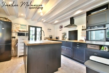 Charmante Maison avec Jardin, Garage à Proximité des Commerces et École