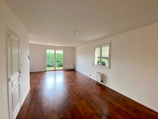 Maison 4 pièces en excellent état à MONT DE MARSAN (40) - quartier prisé - garage, carport et terrasse sur terrain 577M2
