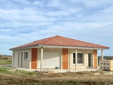 Maison neuve très haut de gamme (RE 2020- DPE A/A) de 5 pièces avec garage à 5 KMS de NOGARO (32) à Sainte Christie d'Armagnac
