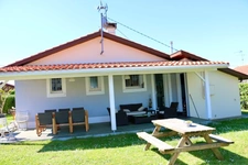 Maison 4 pièces en excellent état à MONT DE MARSAN (40) - quartier prisé - garage, carport et terrasse sur terrain 577M2
