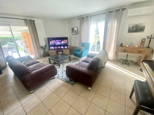 Maison d'architecte T5 (DPE C/A) de 5 pièces à BASCONS (40) au calme avec belles prestations et piscine 