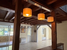 Grande maison de caractère totalement rénovée avec studio indépendant, grange et terrain idéal pour des chevaux à LAMOTHE 