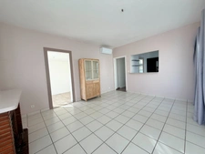 Maison Art Déco (DPE C) avec piscine chauffée dans quartier prisé de MONT DE MARSAN (40)