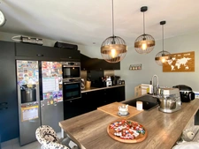 Grande maison de 6 pièces dans quartier prisé à RION DES LANDES (40)
