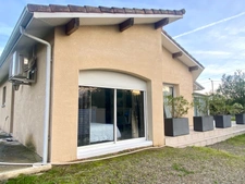 Maison d'architecte T5 (DPE C/A) de 5 pièces à BASCONS (40) au calme avec belles prestations et piscine 