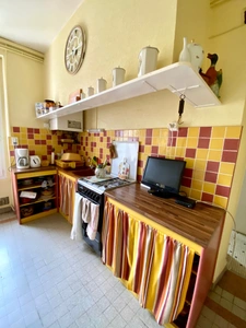 CENTRE DE SAINT PIERRE DU MONT - MAISON DE CARACTERE DE TYPE 4 SUR TERRAIN DIVISIBLE 6600 M2 (2 LOTS) 