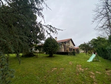 Maison de charme 5 pièces avec garage et véranda fermée à GAMARDE LES BAINS (40) sur terrain de 1200 M2 sans vis à vis