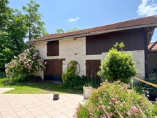 MAGNIFIQUE BASTIDE RESTAUREE AVEC DEPENDANCES POUR FAIRE DES GITES ET PISCINE A LACEPEDE