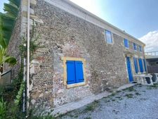 Maison de caractère 10 pièces avec piscine, dépendance et greniers aménageable (idéal gîtes) à SAINT SEVER (40)