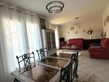 Maison de plain pied de 5 pièces de 136M2 (idéal activité professionnelle) proche des commodités MONT DE MARSAN (40)