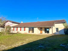 Fermette de charme de 6 pièces (DPE C/A) avec dépendances sur terrain de 8000M2 à GRENADE SUR L'ADOUR (40)