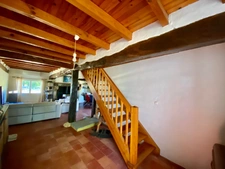 MAISON A COLOMBAGES RENOVEE AVEC GITE INDEPENDANT SUR 2700 M2 DE TERRAIN A LACQUY.