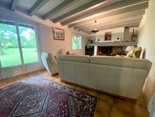 Maison Landaise de 280M2 avec piscine et grand terrain divisible boisé de chênes à SAINT PIERRE DU MONT (40)