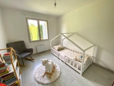 Maison pleine de charme de 5 pièces (DPE C/A) en excellent état avec grand terrain Proche de VILLENEUVE DE MARSAN (40) à SAINT GEIN