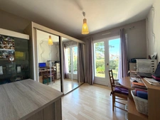 Maison de plain pied de 5 pièces de 136M2 (idéal activité professionnelle) proche des commodités MONT DE MARSAN (40)