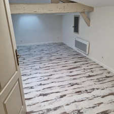 Maison rénovée avec 2 Appartements T3 avec terrain individuel et garage à MORCENX (40) - 