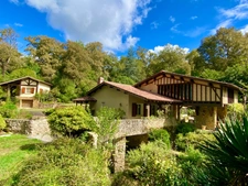 Magnifique Moulin rénové en totalité (DPE D) avec gîte indépendant sur terrain de 4HA arboré sans vis à vis BOUGUE (40)
