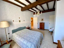 MAGNIFIQUE BASTIDE RESTAUREE AVEC DEPENDANCES POUR FAIRE DES GITES ET PISCINE A LACEPEDE