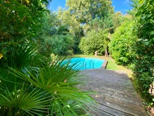 LONGERE DE 260M2 AVEC PISCINE AU CENTRE DE SAINT PIERRE DU MONT SUR TERRAIN DE 2700M2
