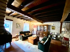 MAGNIFIQUE BASTIDE RESTAUREE AVEC DEPENDANCES POUR FAIRE DES GITES ET PISCINE A LACEPEDE