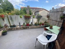 Appartement de 2 pièces avec balcon/terrasse centre historique de SAINT SEVER (40)