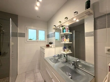 Maison de plain pied de 5 pièces de 136M2 (idéal activité professionnelle) proche des commodités MONT DE MARSAN (40)