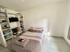 Maison pleine de charme de 5 pièces (DPE C/A) en excellent état avec grand terrain Proche de VILLENEUVE DE MARSAN (40) à SAINT GEIN