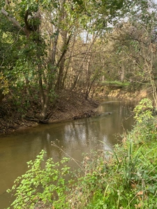 Moulin rénové plein de charme de 400M2 (DPE C) dans un cadre unique pour organiser de l'évènementiel avec plusieurs gîtes à GAMARDE LES BAINS 