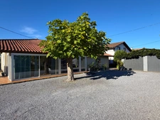 Maison de plain pied de 5 pièces de 136M2 (idéal activité professionnelle) proche des commodités MONT DE MARSAN (40)