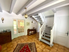 Maison Landaise de 280M2 avec piscine et grand terrain divisible boisé de chênes à SAINT PIERRE DU MONT (40)