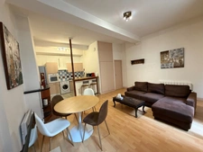 APPARTEMENT T3 (DPE B/A) AVEC TERRASSE - BORDEAUX QUARTIER ST PIERRE/CAMILLE JULLIAN - IMMEUBLE EN PIERRE RÉNOVÉ.