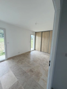 Maison neuve très haut de gamme (RE 2020- DPE A/A) de 5 pièces avec garage à 5 KMS de NOGARO (32) à Sainte Christie d'Armagnac