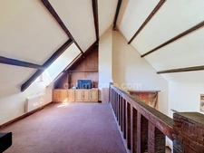 MERIEL (95) - 192m² 5 chambres 1269m² terrain