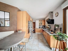 VERNEUIL EN HALATTE (60) - Maison à vendre 7 pièces 5 chambres