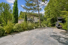 REUIL MALMAISON (92) - Maison contemporaine de 235m² 1500m² terrain