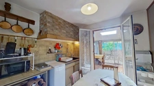 À VENDRE – MAISON DE PLAIN-PIED AVEC STUDIO INDÉPENDANT – LE CANNET-DES-MAURES (83340)
