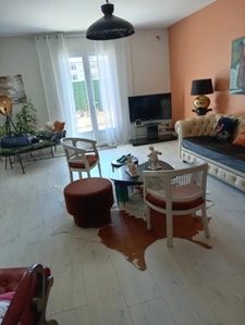 MAISON FAMILIALE T6 - 83100    TOULON - COUP DE CŒUR ASSURÉ