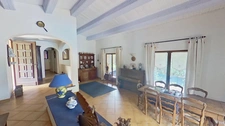 Villa de charme provençale de 156 m² habitables LE CANNET DES MAURES (8340)