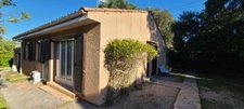 À VENDRE – MAISON DE PLAIN-PIED AVEC STUDIO INDÉPENDANT – LE CANNET-DES-MAURES (83340)