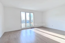 T4 – 81 m² – DPE C – Balcon plein sud – Garage fermé