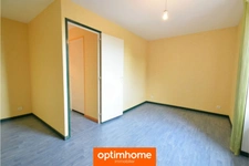 BELLE MAISON EN PIERRE – 165 m² HABITABLES – TERRAIN DE 1 700 m² – NOMBREUSES DÉPENDANCES