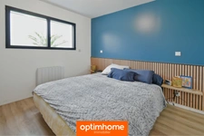 Maison moderne 127 m² avec piscine couverte et garages