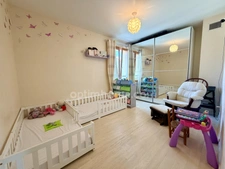 Maison BBC datant de 2012 avec 3 chambres