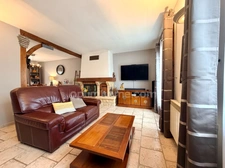 Maison 4 chambres + garage + beau jardin