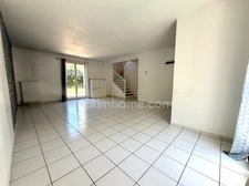 Maison 4 chambres + double garage + parking