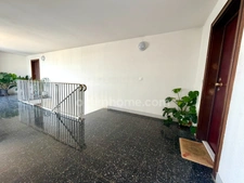 Appartement 4 pièces, 3 chambres / balcon / cave / parking / terrain de tennis