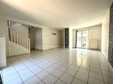 Maison 4 chambres + double garage + parking
