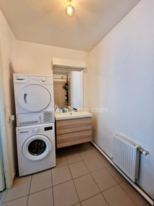 Appartement 2 pièces avec balcon et parking sous sol