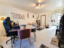 Appartement 2 pièces avec jardin et double parking