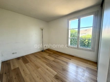 Maison 4 chambres + double garage + parking